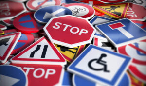 How to Choose a Driving School for Your Teen